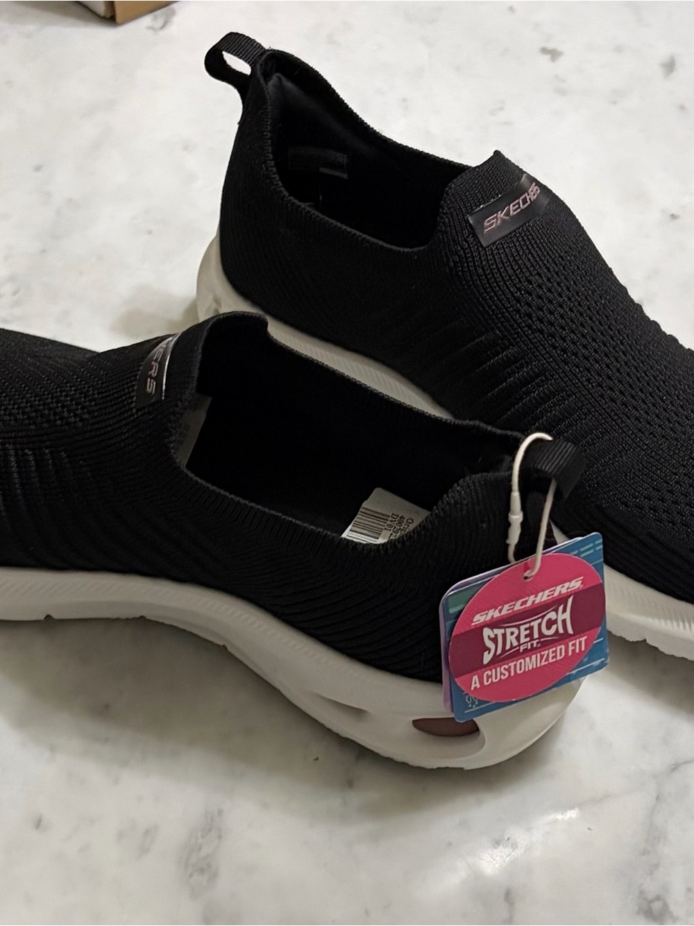 Skechers nwt ladies ’ Slip-On memory foam Sneakers in Black - Picture 2 of 12